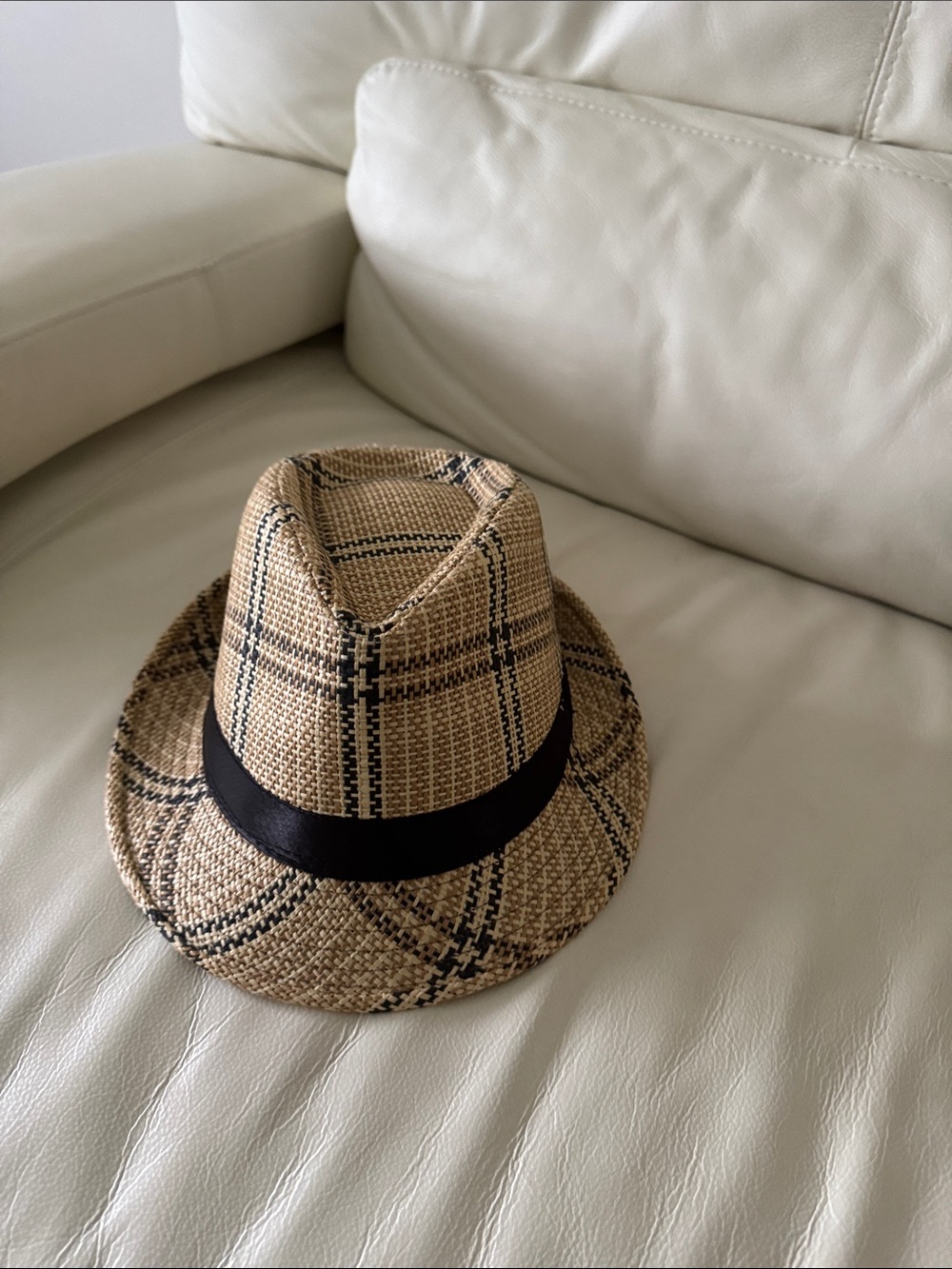 Women's Straw Fedora Hat with Black Band - Natural/Black